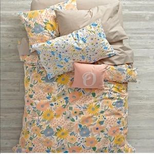 ISO Land of Nod Floral Rush Duvet + Pillowcase in full or queen